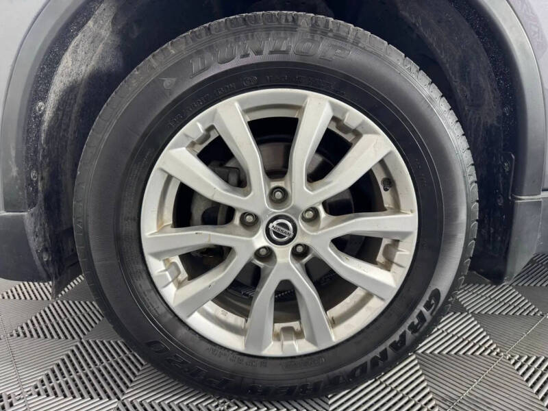 2020 Nissan Rogue SV