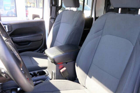 2023 Jeep Gladiator Sport S