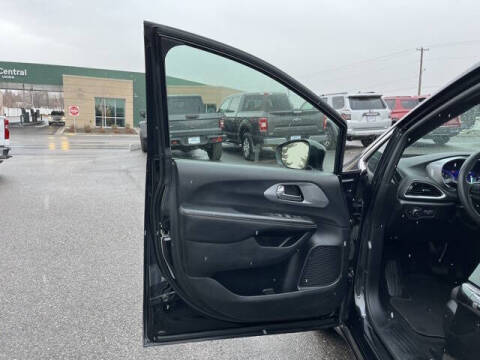 2022 Chrysler Pacifica Touring