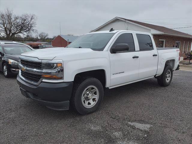 2017 Chevrolet Silverado 1500 for sale at Ernie Cook and Son Motors in Shelbyville TN