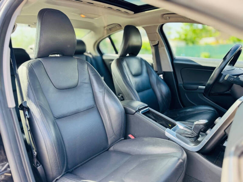 2013 Volvo S60 T5 Premier
