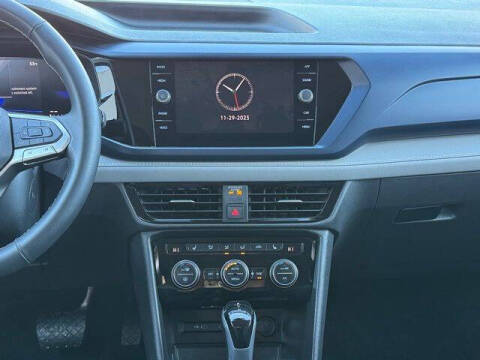 2024 Volkswagen Taos SE 4Motion