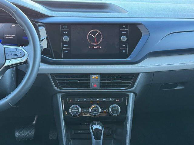 2024 Volkswagen Taos SE 4Motion