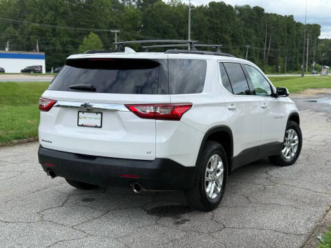 2020 Chevrolet Traverse LT Cloth
