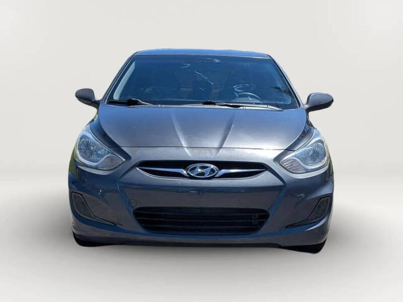 2012 Hyundai Accent GLS