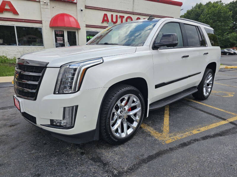 2017 Cadillac Escalade Luxury