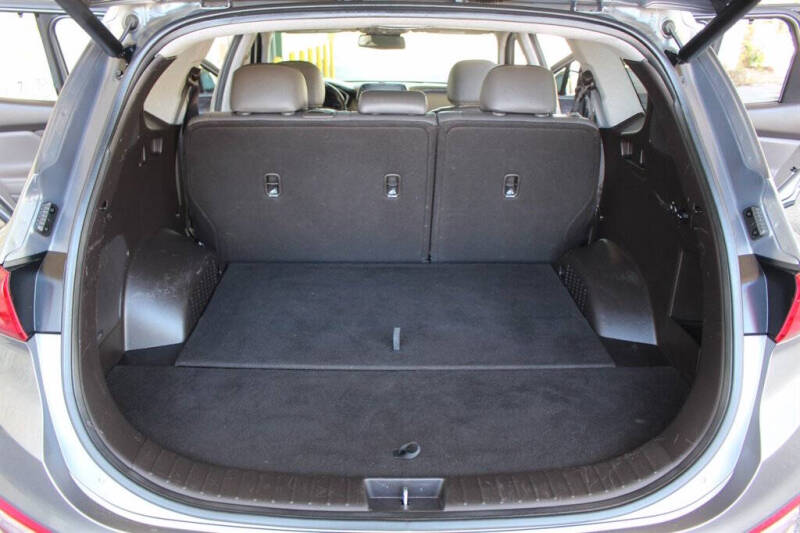 2019 Hyundai Santa Fe Ultimate 2.4L