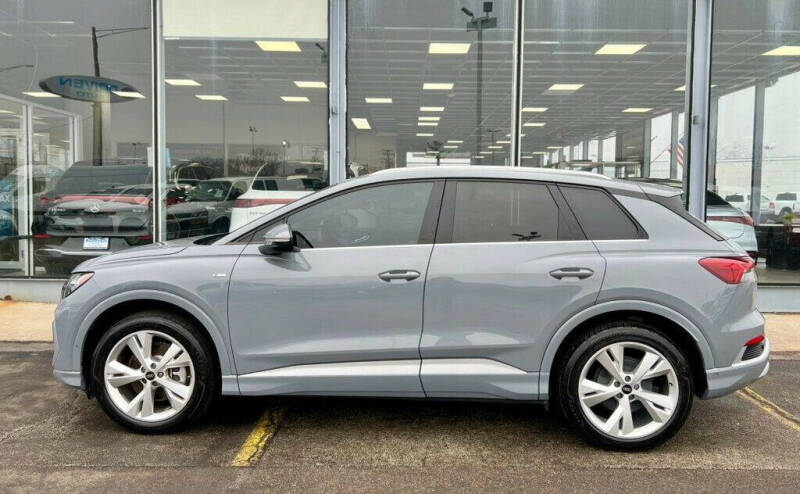 2023 Audi Q4 e-tron quattro Premium Plus 50