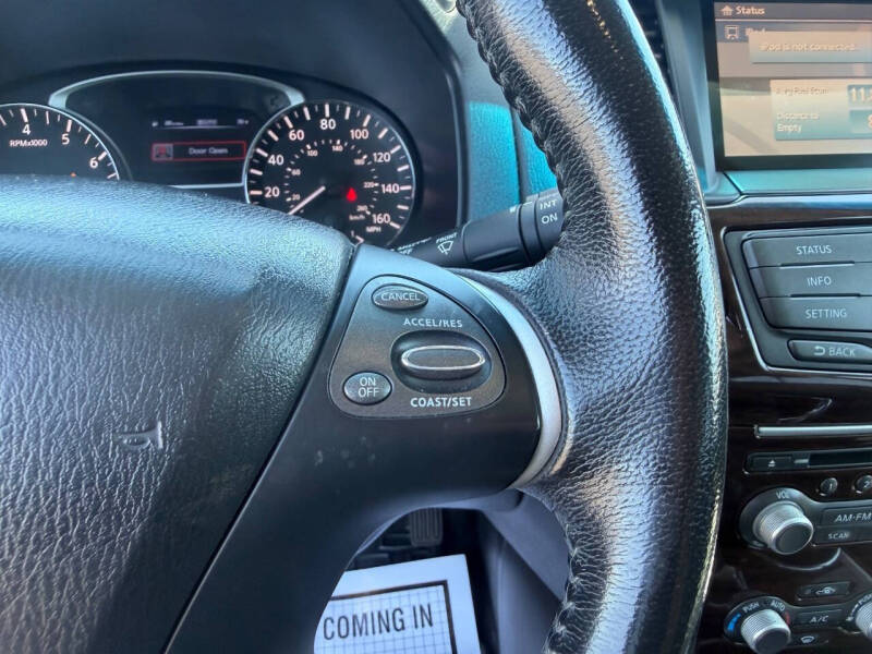 2014 Nissan Pathfinder SL