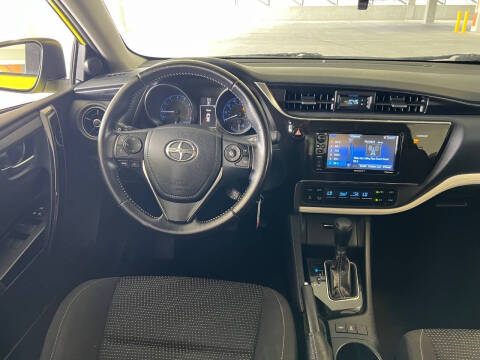 2016 Scion iM