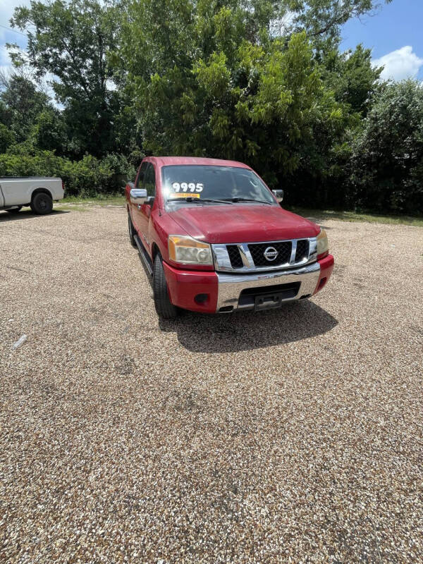 2011 Nissan Titan SV