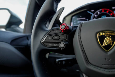 2025 Lamborghini Revuelto