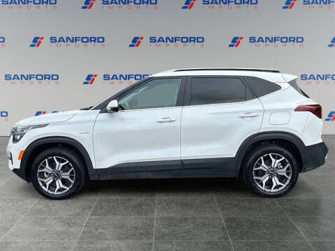 2023 Kia Seltos EX