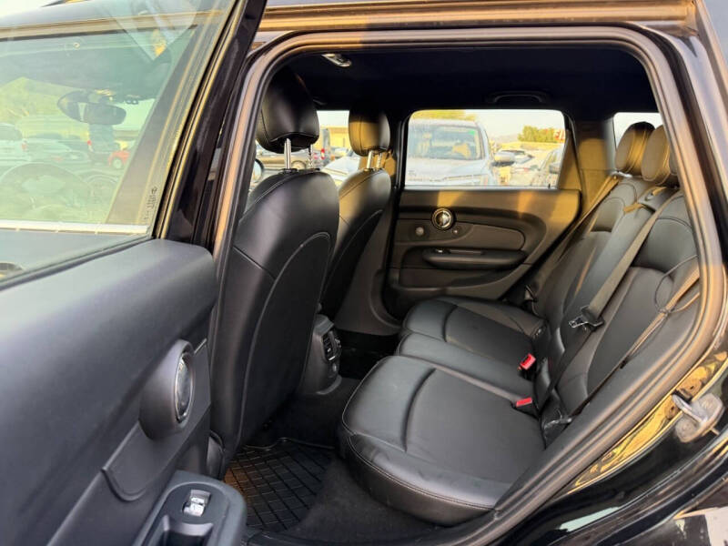 2017 MINI Clubman Cooper