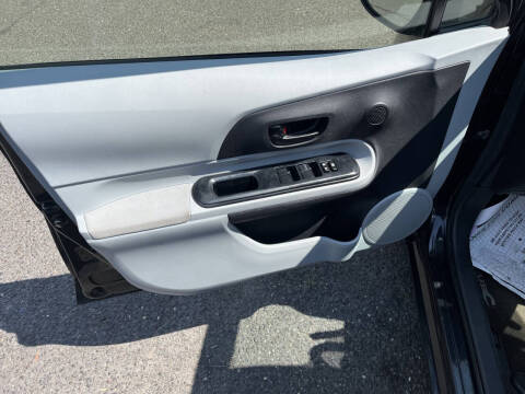 2012 Toyota Prius c Two