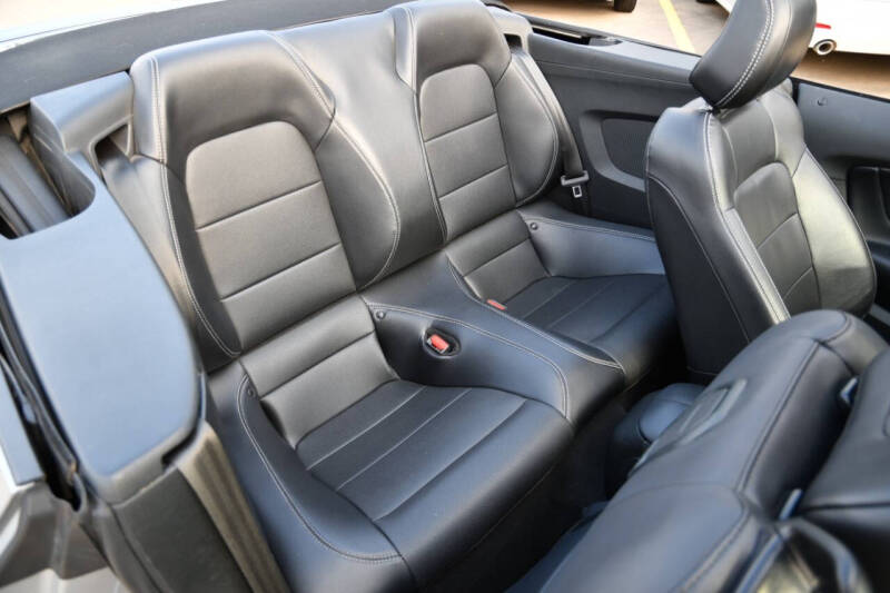 2023 Ford Mustang EcoBoost Premium