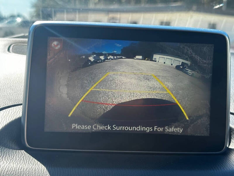 2016 Mazda MAZDA3 i Sport