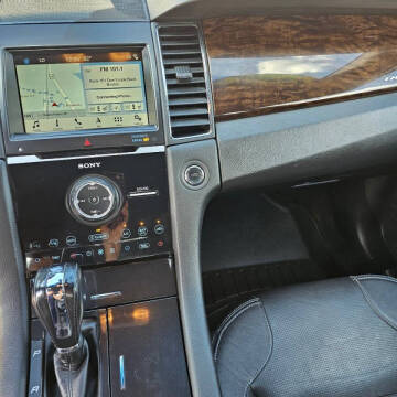 2017 Ford Taurus Limited