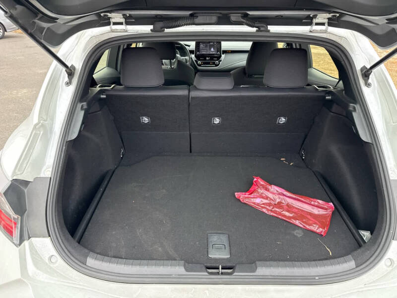 2022 Toyota Corolla Hatchback SE