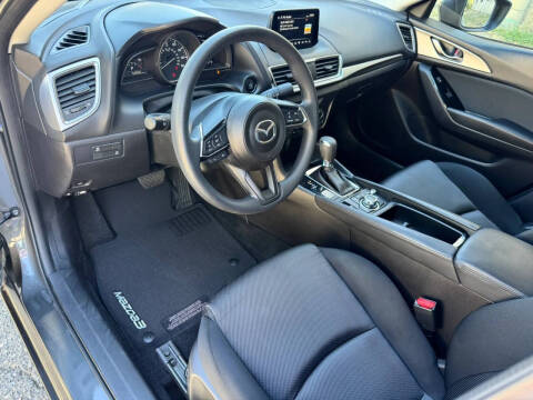 2017 Mazda MAZDA3 Sport