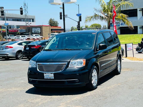 2016 Chrysler Town and Country for sale at MotorMax in San Diego CA
