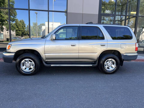2002 Toyota 4Runner SR5