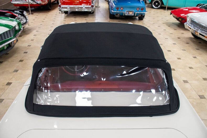 1957 Ford Thunderbird