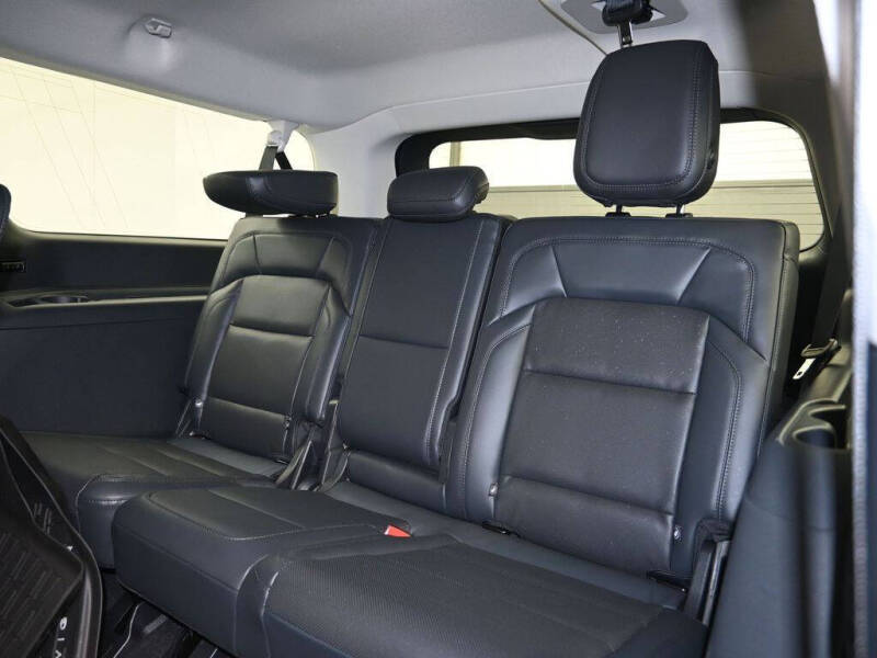 2026 Lincoln Navigator L Premiere
