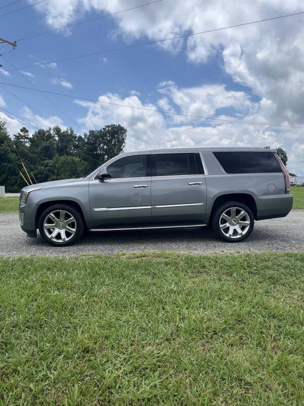 2019 Cadillac Escalade ESV Luxury