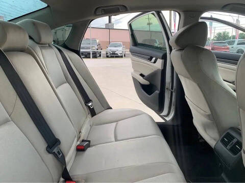 2019 Honda Accord EX