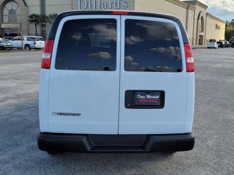 2020 Chevrolet Express LS 2500