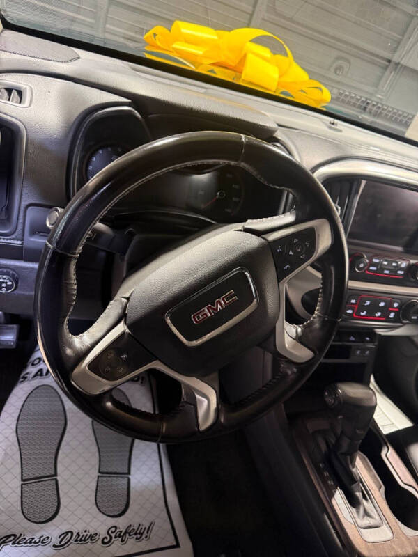 2016 GMC Canyon SLT