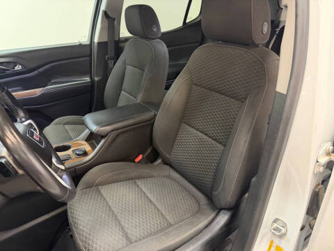 2018 GMC Acadia SLE-2