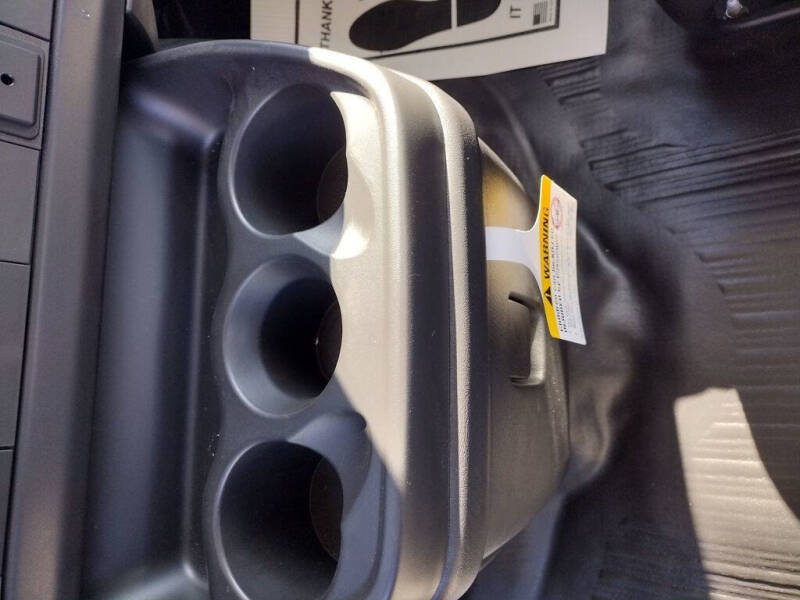 2025 Chevrolet Express 2500