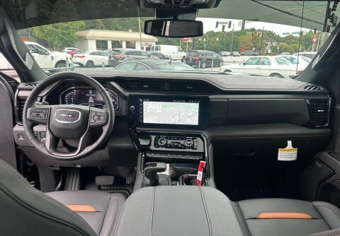 2025 GMC Sierra 1500 AT4