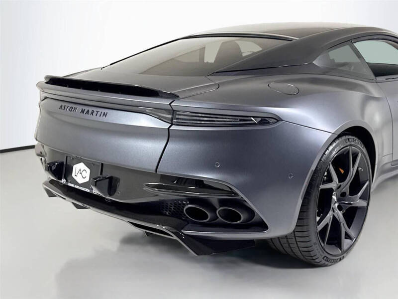 2019 Aston Martin DBS Superleggera