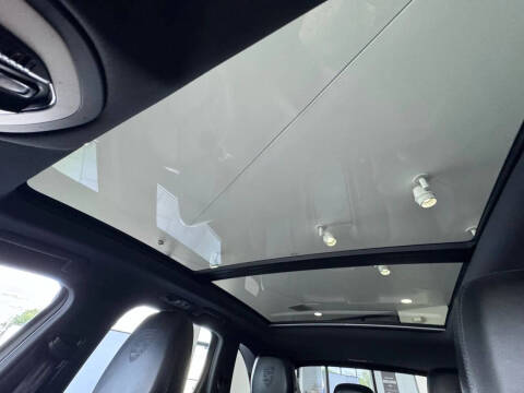 2018 Porsche Cayenne Platinum Edition