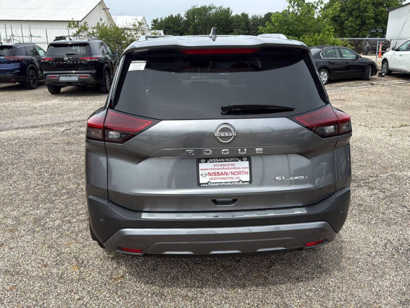 2022 Nissan Rogue SL
