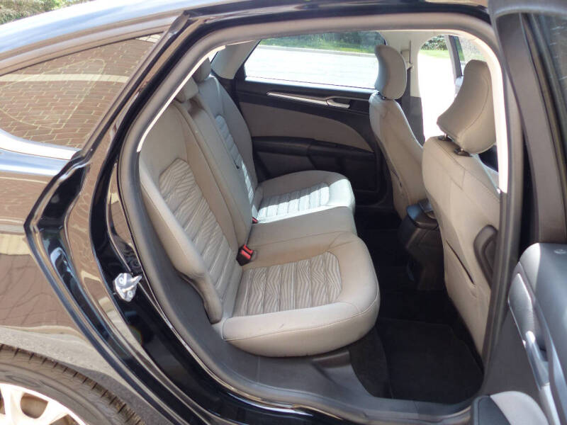 2016 Ford Fusion S