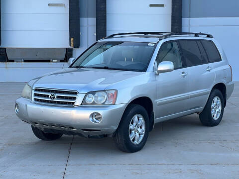 2002 Toyota Highlander for sale at Clutch Motors in Lake Bluff IL