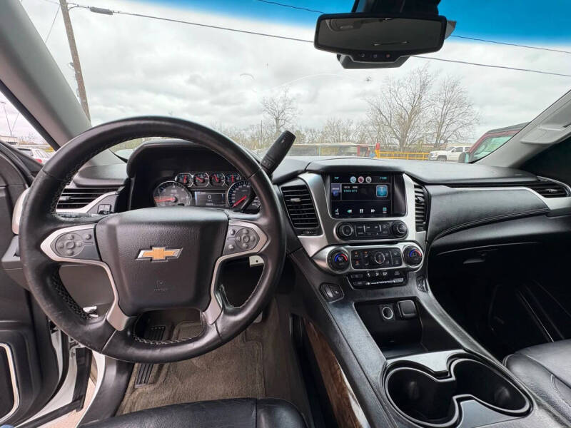 2015 Chevrolet Suburban LT