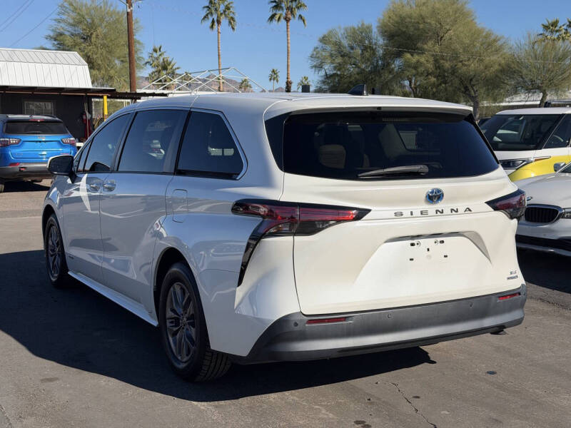 2021 Toyota Sienna XLE 7-Passenger