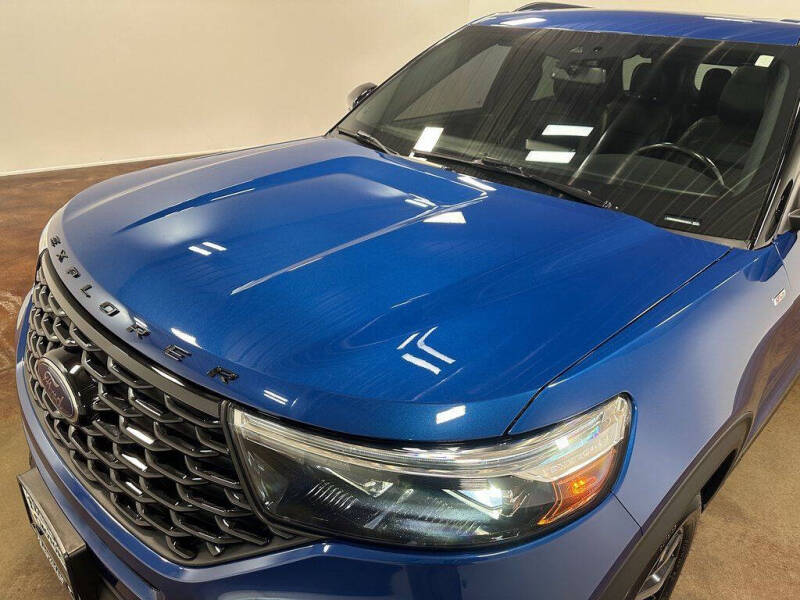 2022 Ford Explorer ST-Line