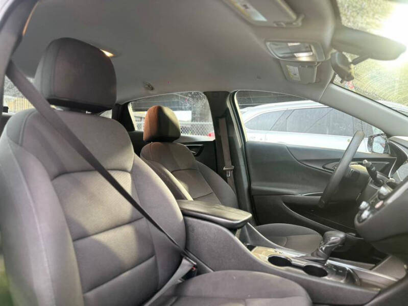 2022 Chevrolet Malibu LT