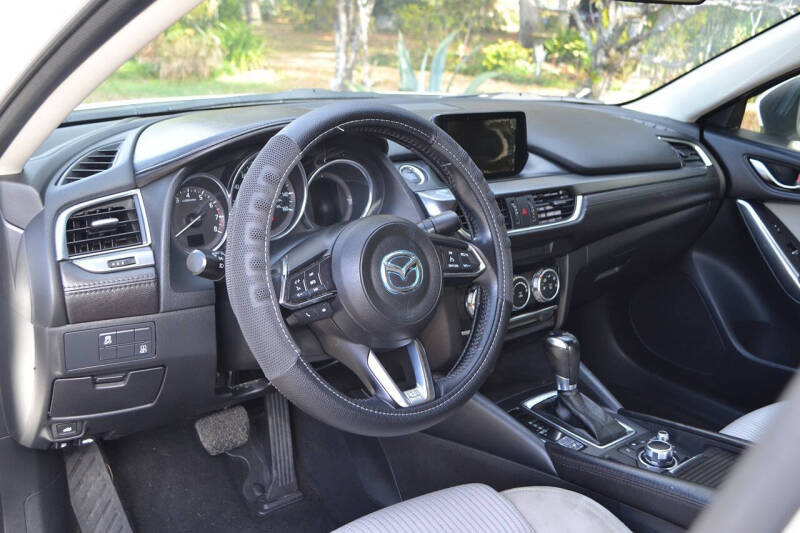 2017 Mazda MAZDA6 Sport