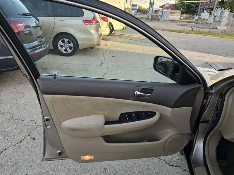 2004 Honda Accord LX V-6