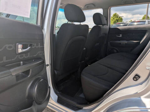 2013 Kia Soul +