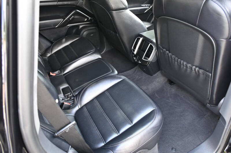 2015 Porsche Cayenne Turbo