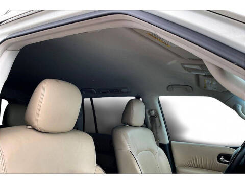 2017 Nissan Armada SL