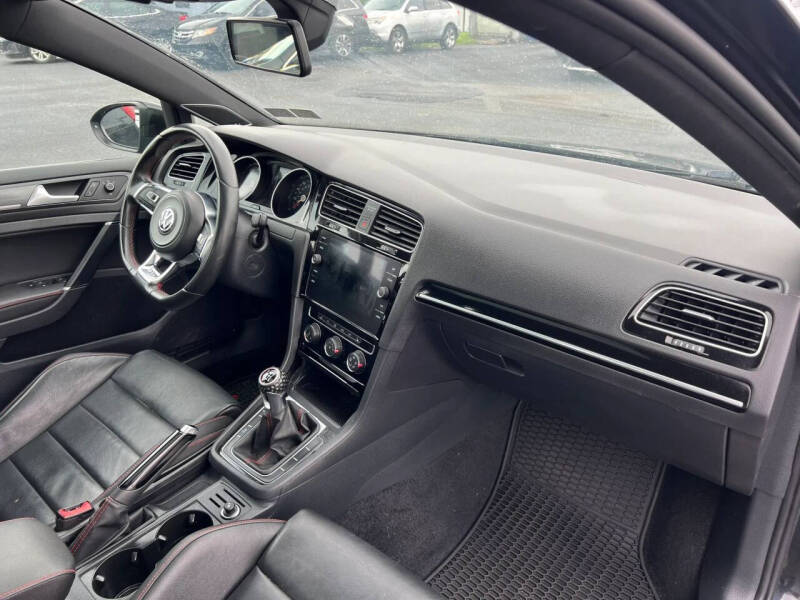 2019 Volkswagen Golf GTI
